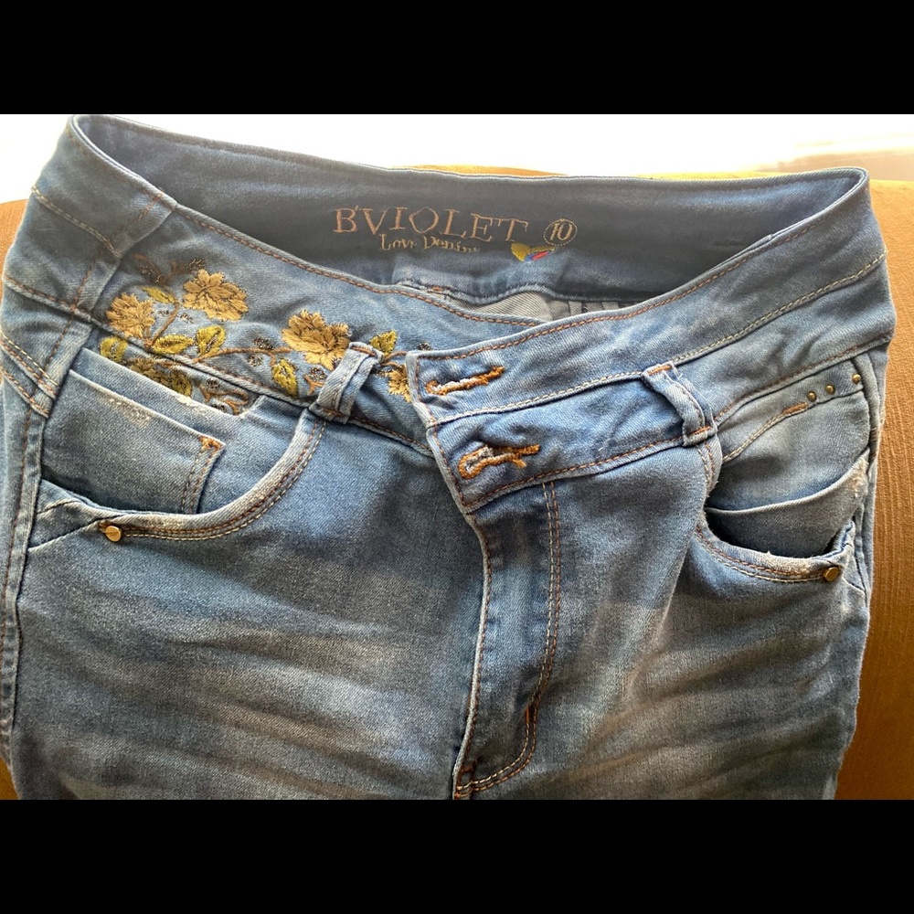 B’violet pants